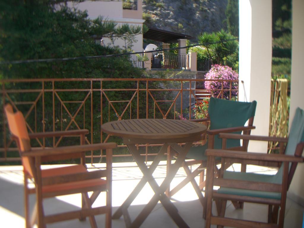 Studios By Climbing House Panormos  Exterior foto
