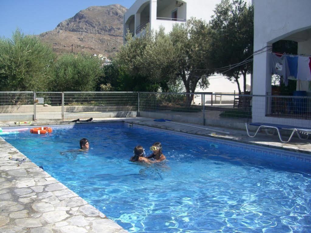 Studios By Climbing House Panormos  Exterior foto